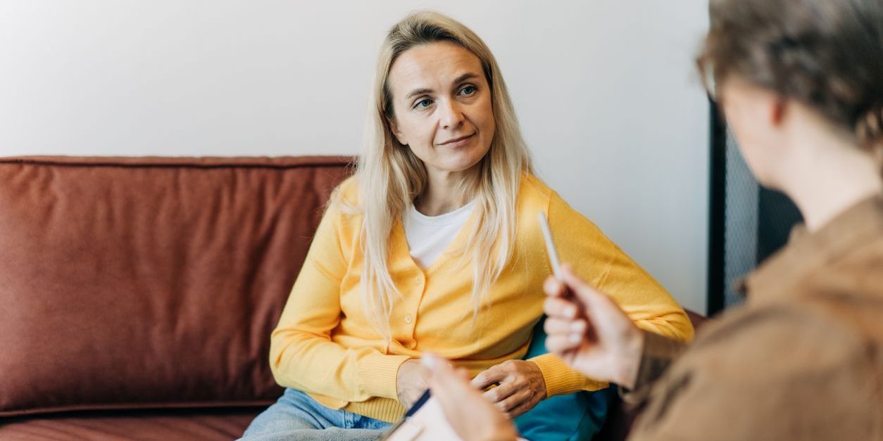 adult woman with a therapist