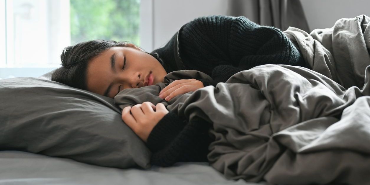 teen with sleep problems